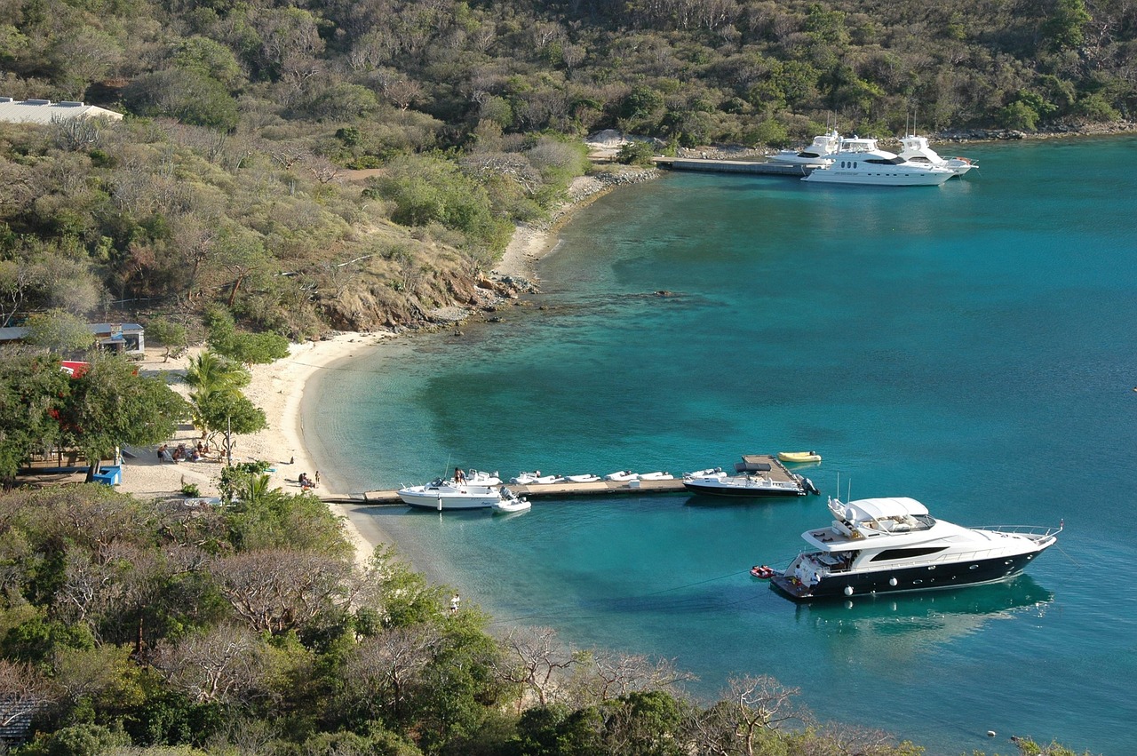 Cava dell Isola (op eiland Ischia)